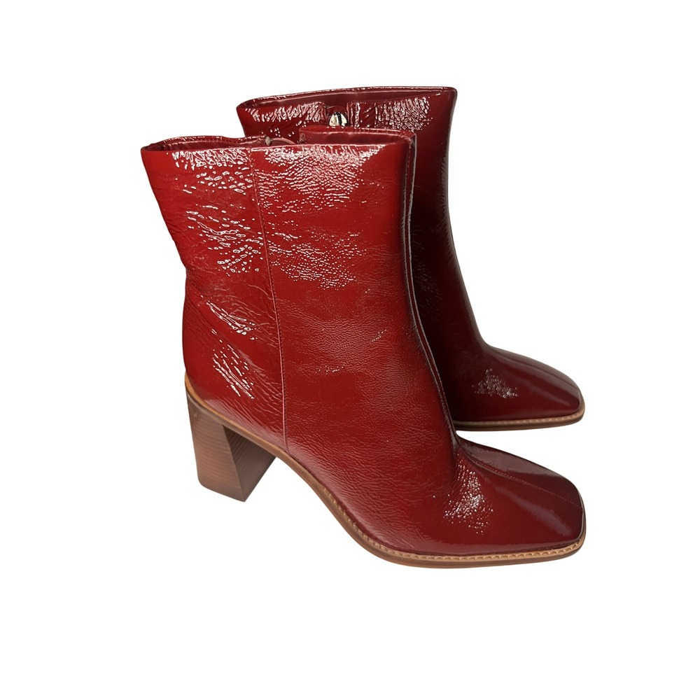 Vince Camuto Voreshera Red Crinkled Patent Leather Square Toe Heel Boots 9.5M